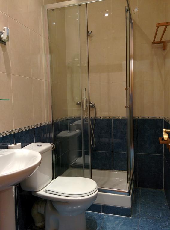 Estudios Pelayo Guest House Barcelona Phòng bức ảnh